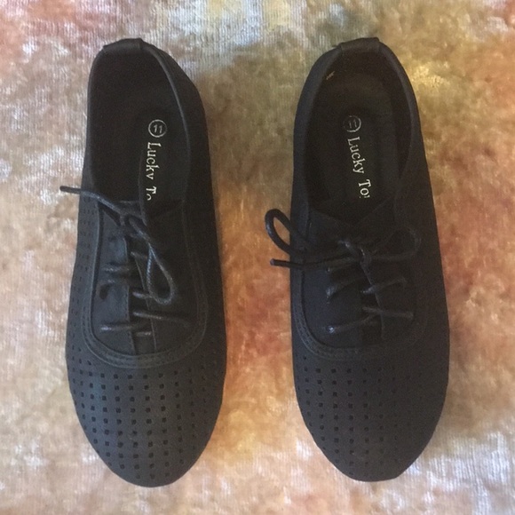 LUCKY TOP “CUTE-3K” Black Lace-Up Oxfords NIB 11 - Picture 3 of 7